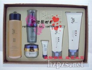 祛痘新纪元 新皙元五合一组合套装，科学直击重症暗疮难题